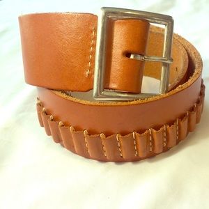 Leather cartridge belt